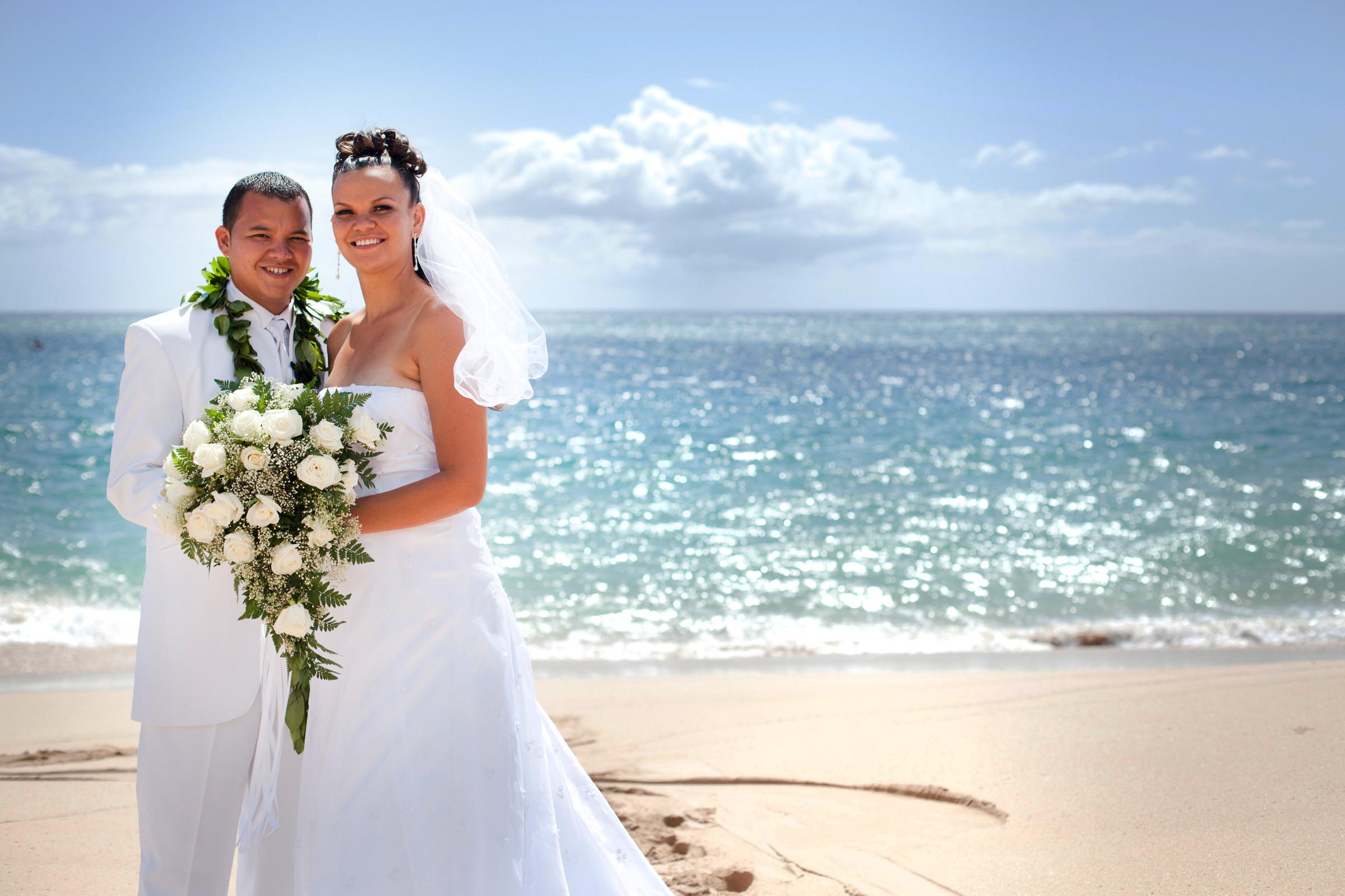 Hawaiian Weddings — wedding photography by Kim Sinton