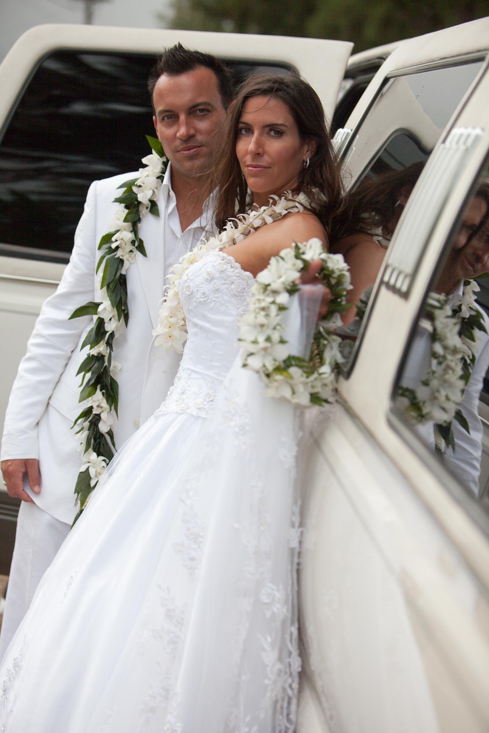 Hawaiian Weddings — wedding photography by Kim Sinton