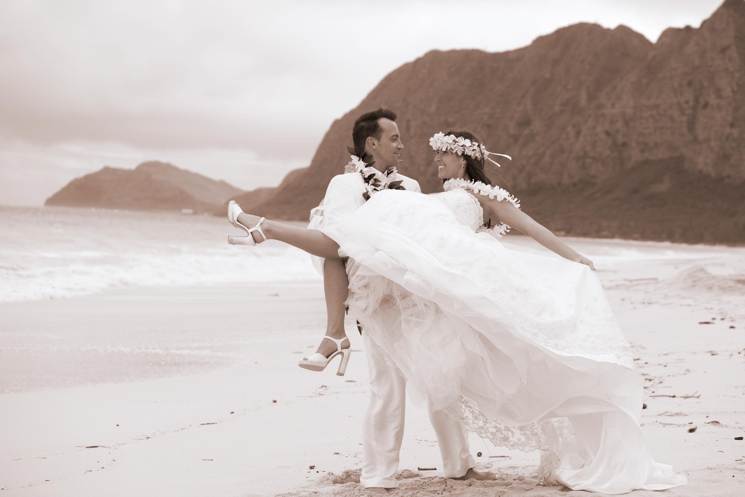 Hawaiian Weddings — wedding photography by Kim Sinton