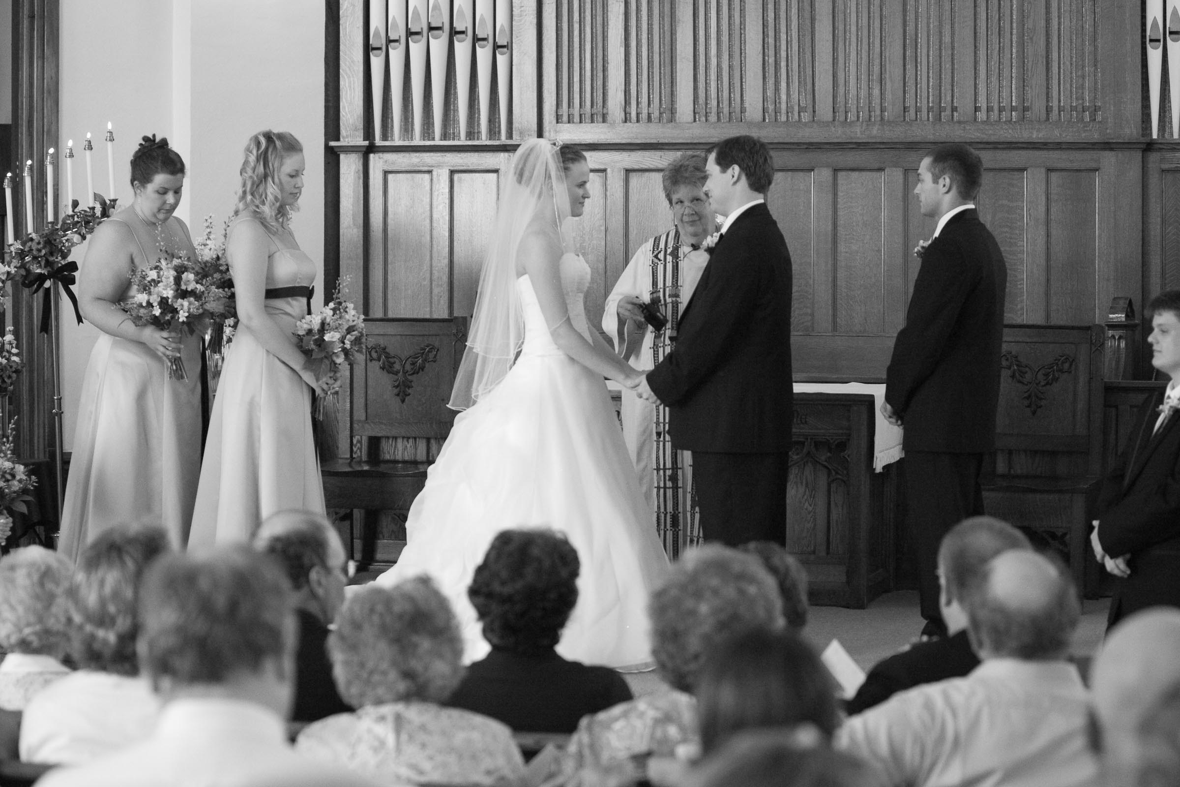 Midwest Weddings — wedding photography by Kim Sinton