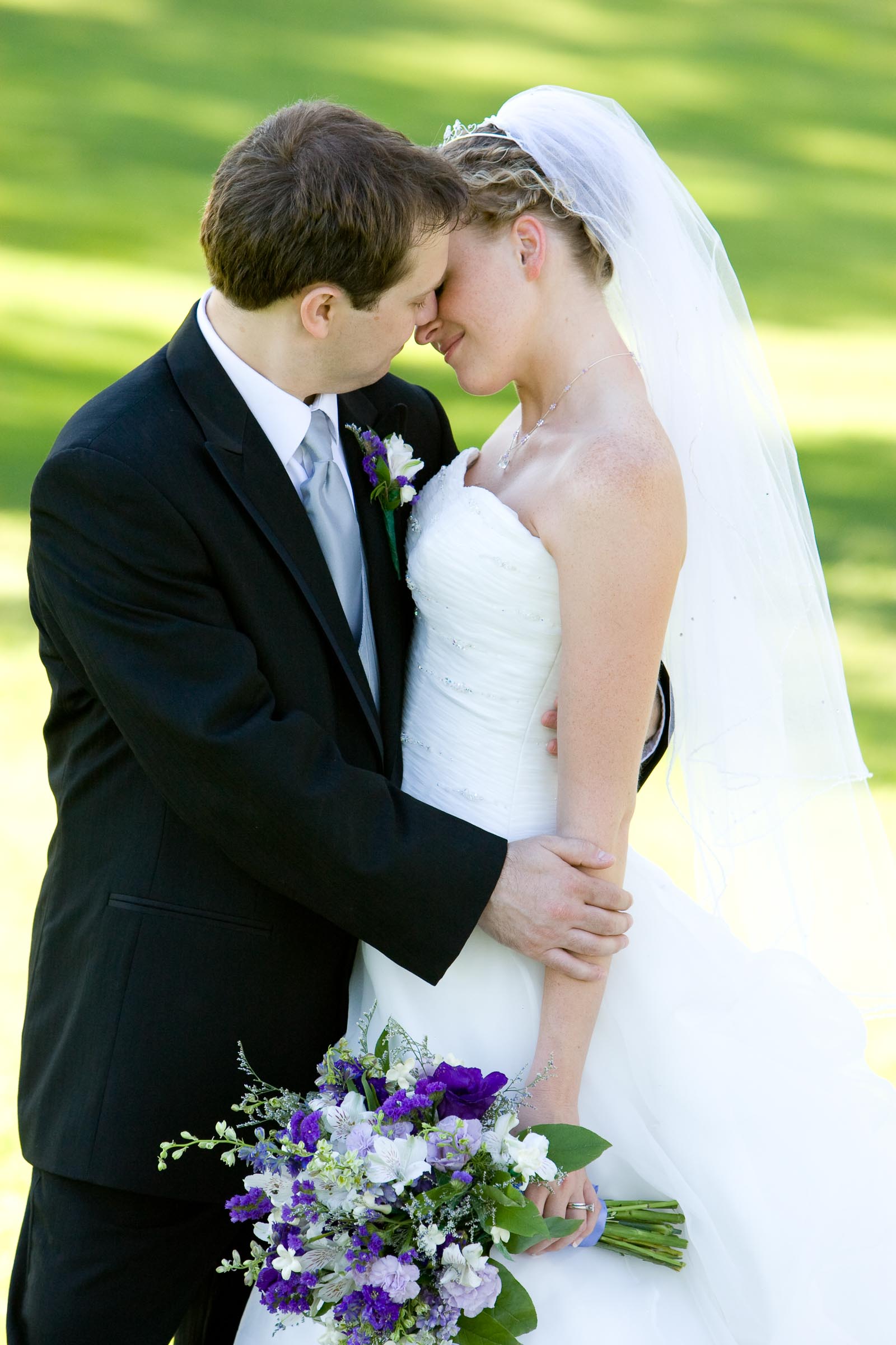 Midwest Weddings — wedding photography by Kim Sinton