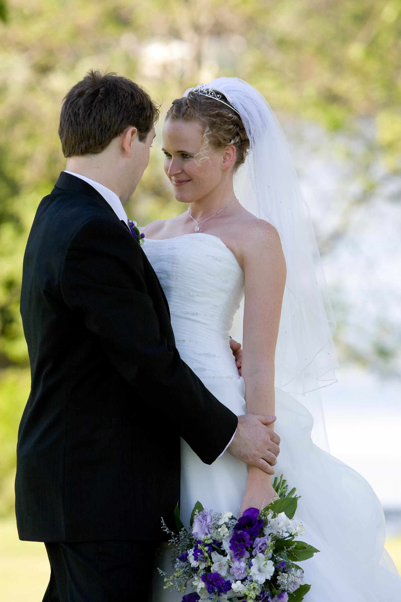 Midwest Weddings — wedding photography by Kim Sinton