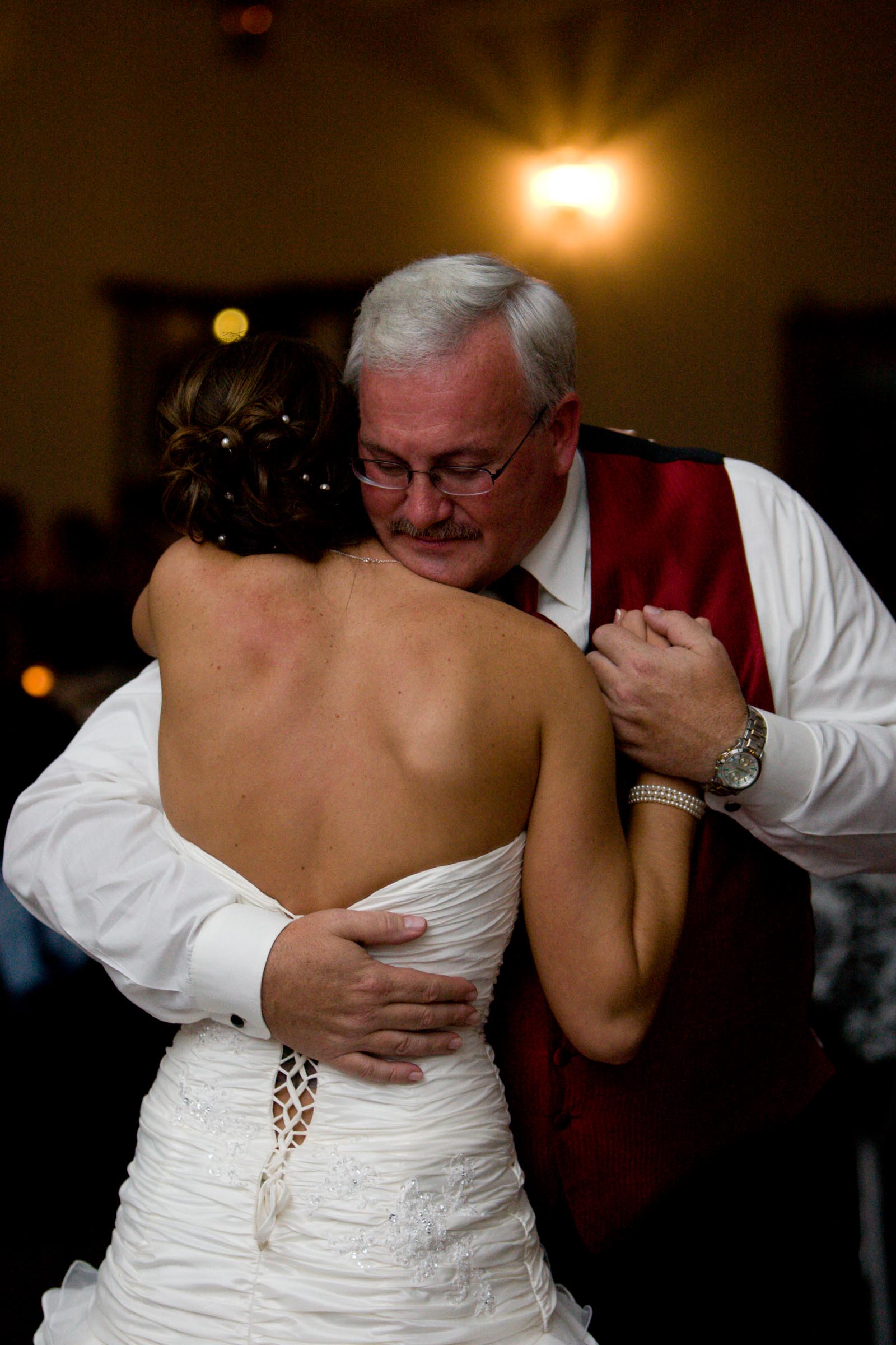 Midwest Weddings — wedding photography by Kim Sinton